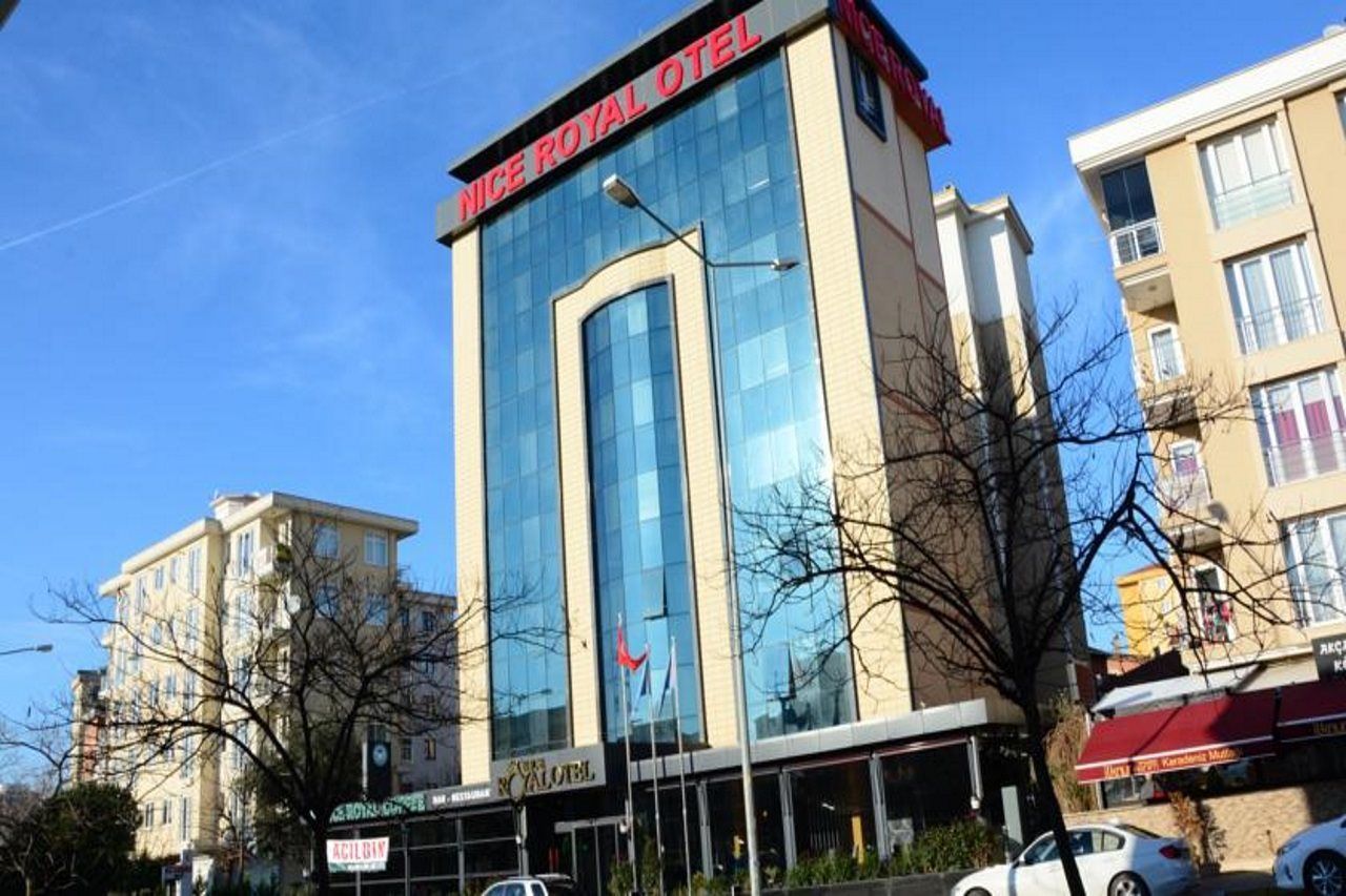 Nice Royal Istanbul Exteriör bild